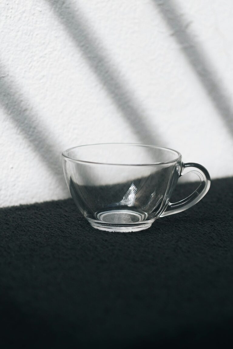Tips Agar Ampas Kopi Tubruk Cepat Turun ke Dasar Gelas